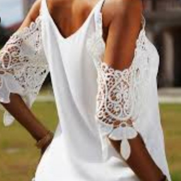 NWT WHITE LACE COLD SHOULDER TANK/TOP L - Picture 2 of 4